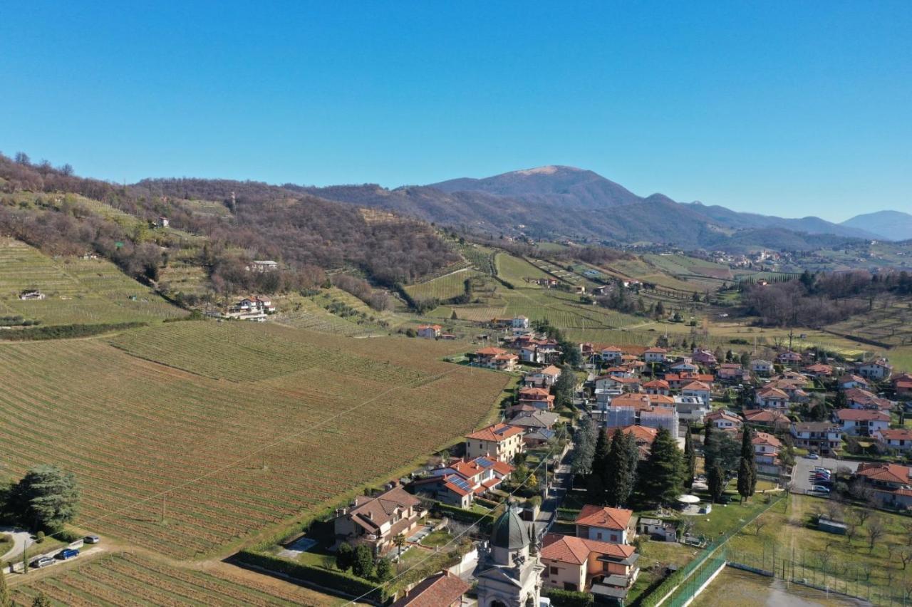 Lo Schiaccianoci Bed&Breakfast De Charme Scanzorosciate Exterior foto